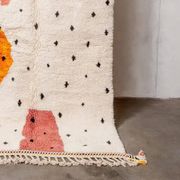 Traditional handmade Beni Ouraine rug, size 150 x 250 cm