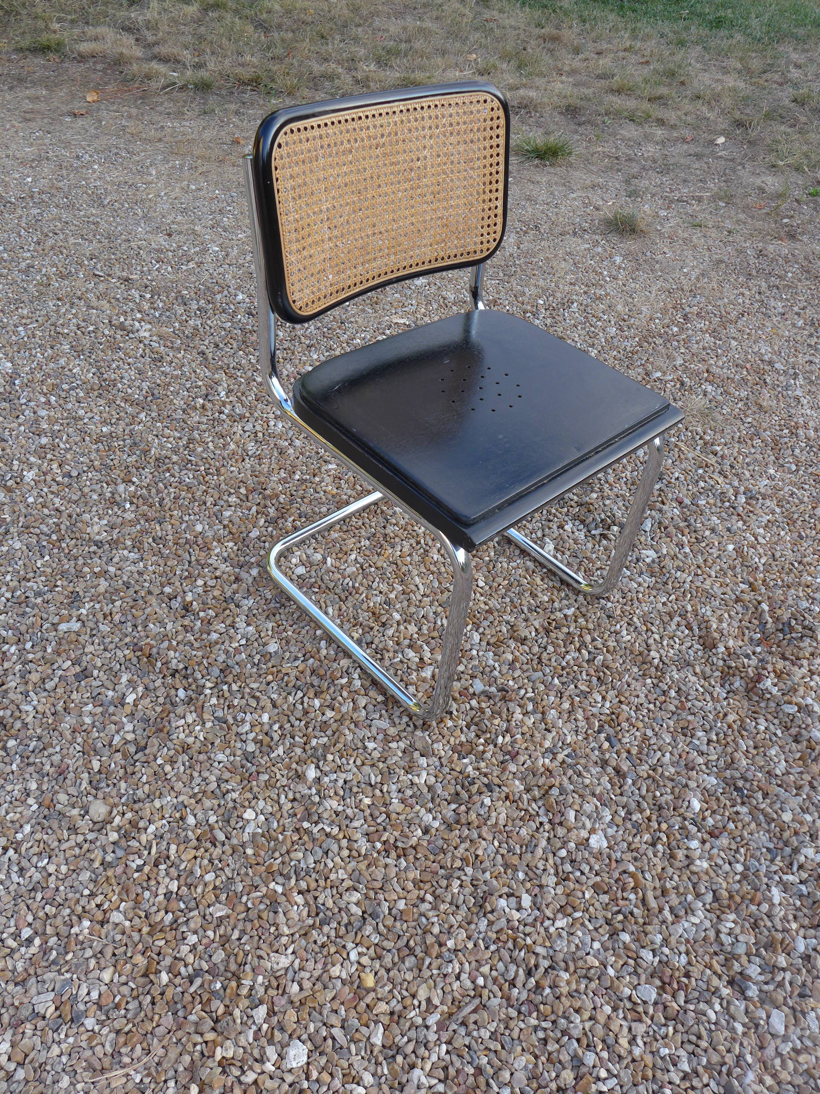 B32 chair by Marcel Breuer