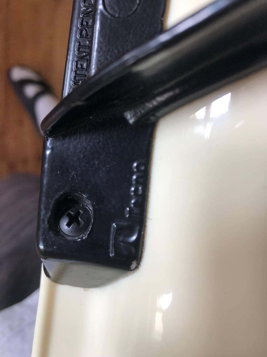 Pair of Modus swivel chairs by Osvaldo Borsani