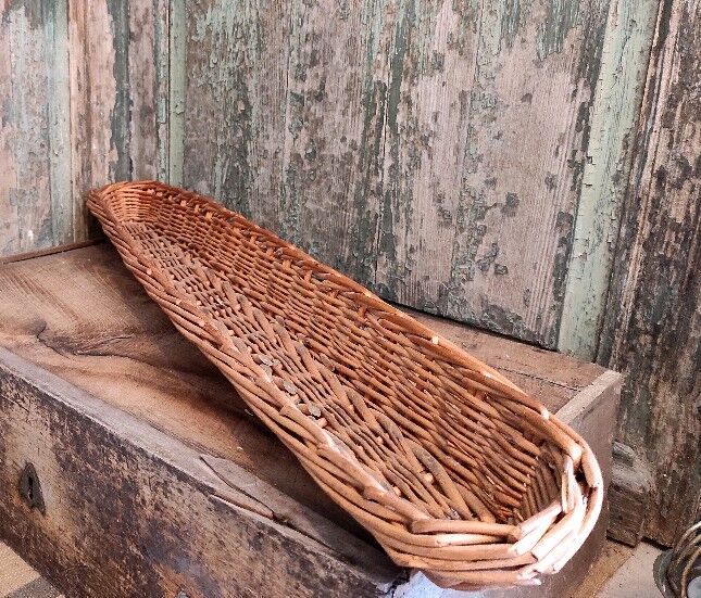 Vintage French baguette basket