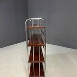 Étagère chromée Bauhaus en acier plié et tôle, Europe années 1930