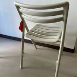 Folding Air Chair par Jasper Morrison éditeur Magis - Chaise pliante design
