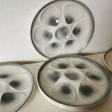 Plates, oyster dish, gray and white, Moulin des Loups ceramic