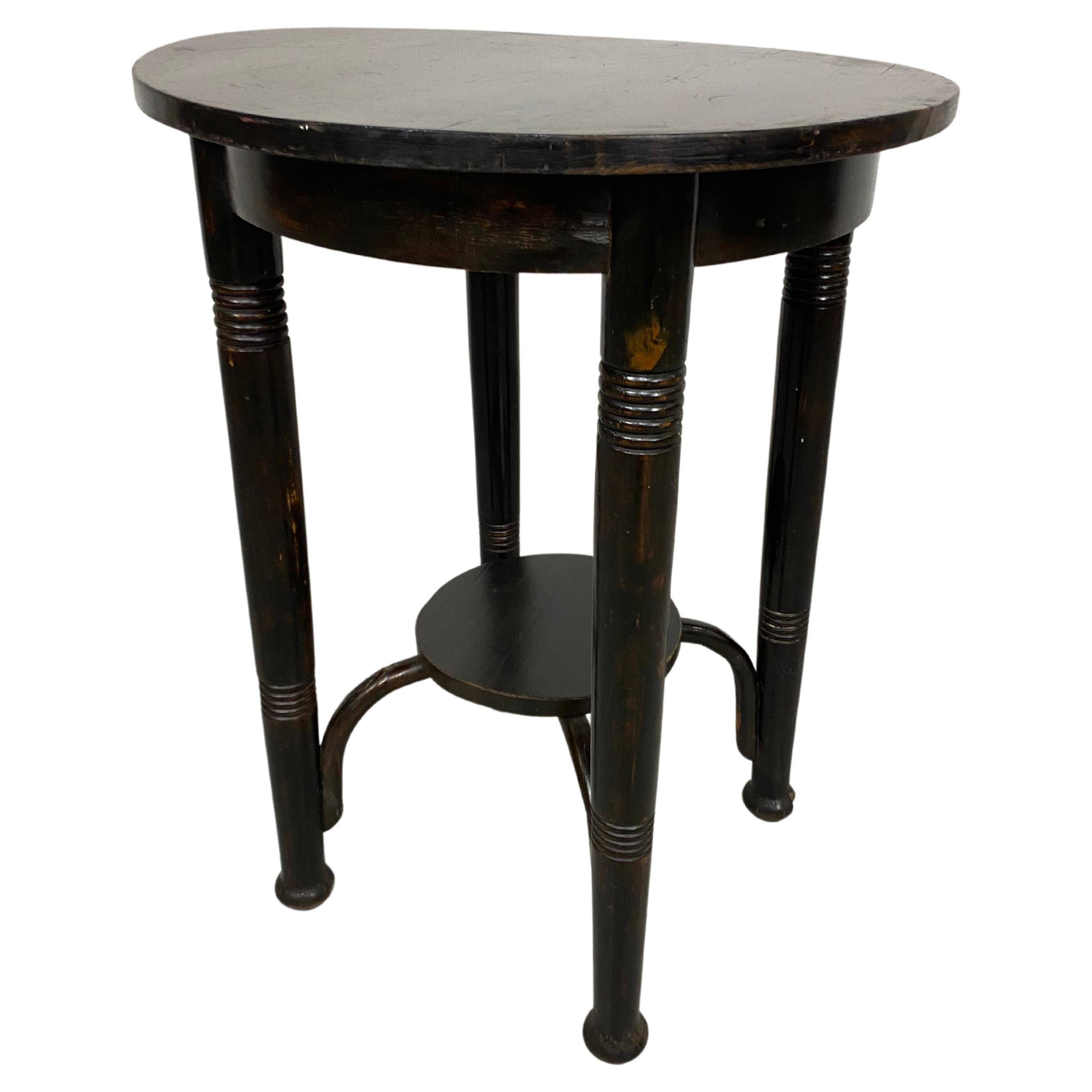 Table basse Secession Thonet