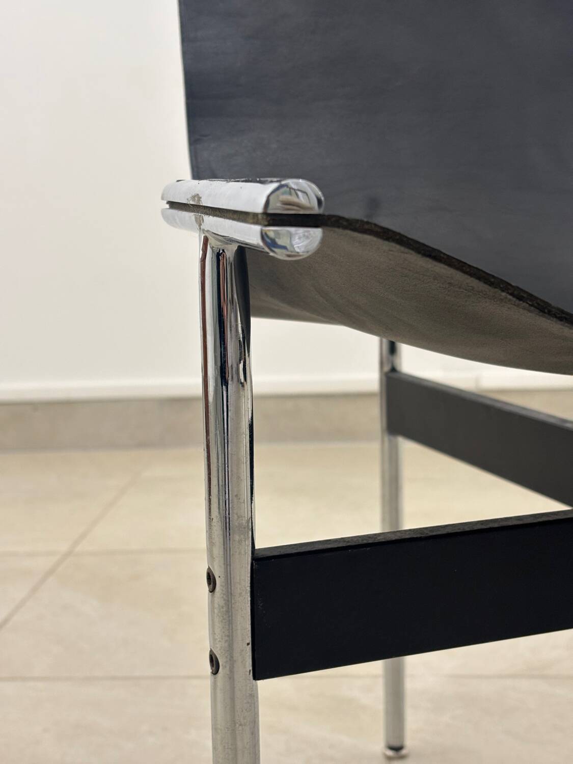 Pair of  T armchairs by Katavolos Little and Kelley, Laverne International