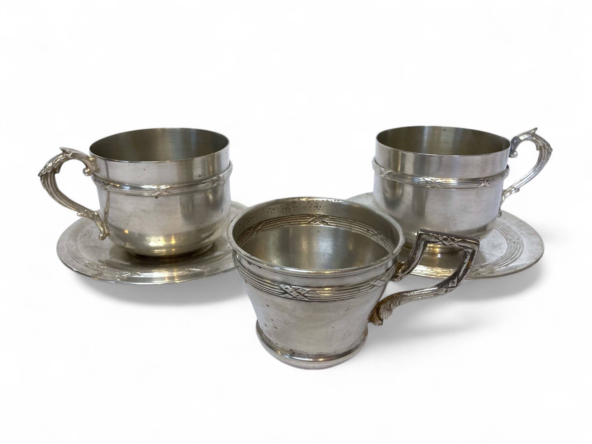 Tableware, set of three silver-plated tea cups, early 20th century