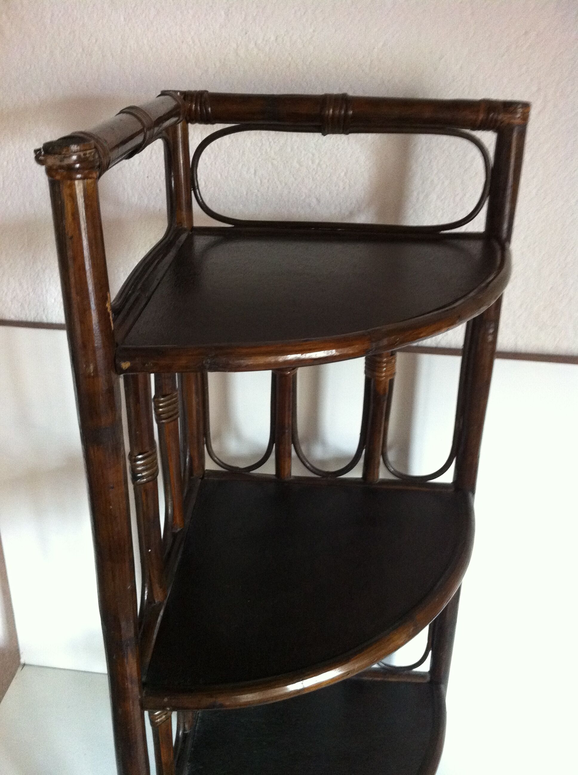Vintage corner shelf in rattan