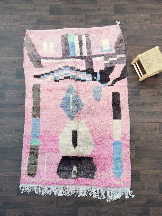 Vintage Berber carpet pink boujad 150 X 240 cm