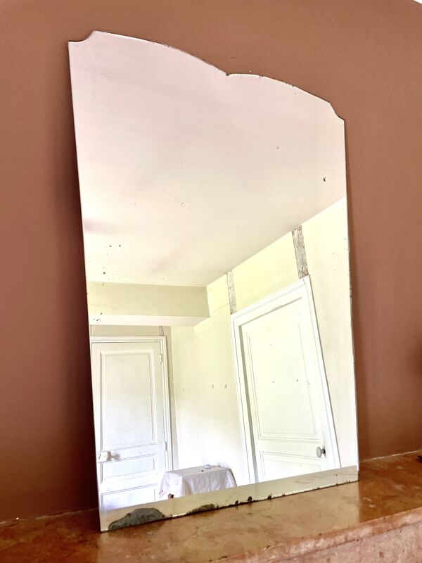 Grand miroir moustache