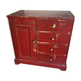 Small chest of drawers