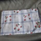 Nappe années 80 avec 5 serviettes de table