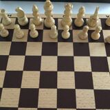 Vintage chess game Rachez Paris