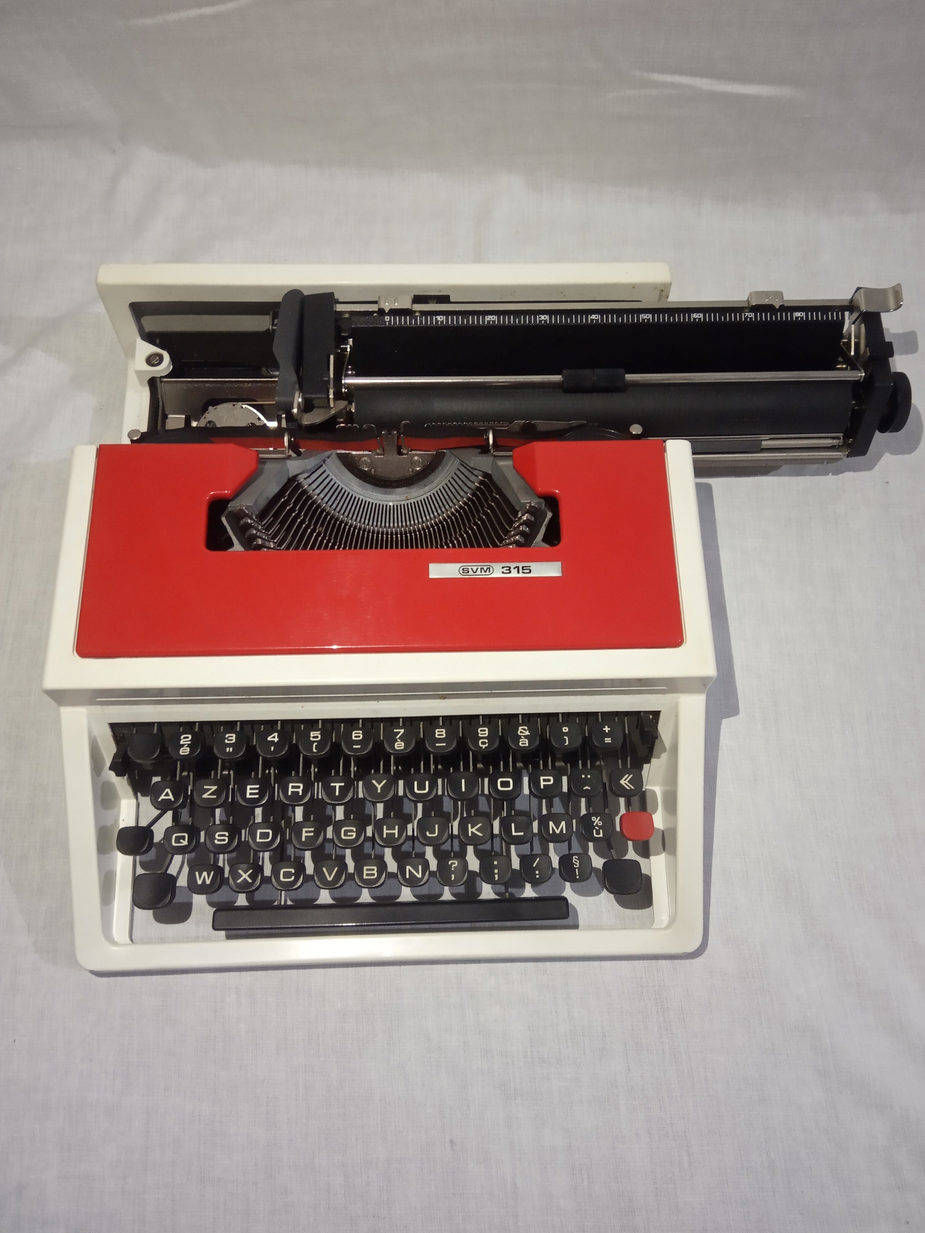 SVM 315 typewriter