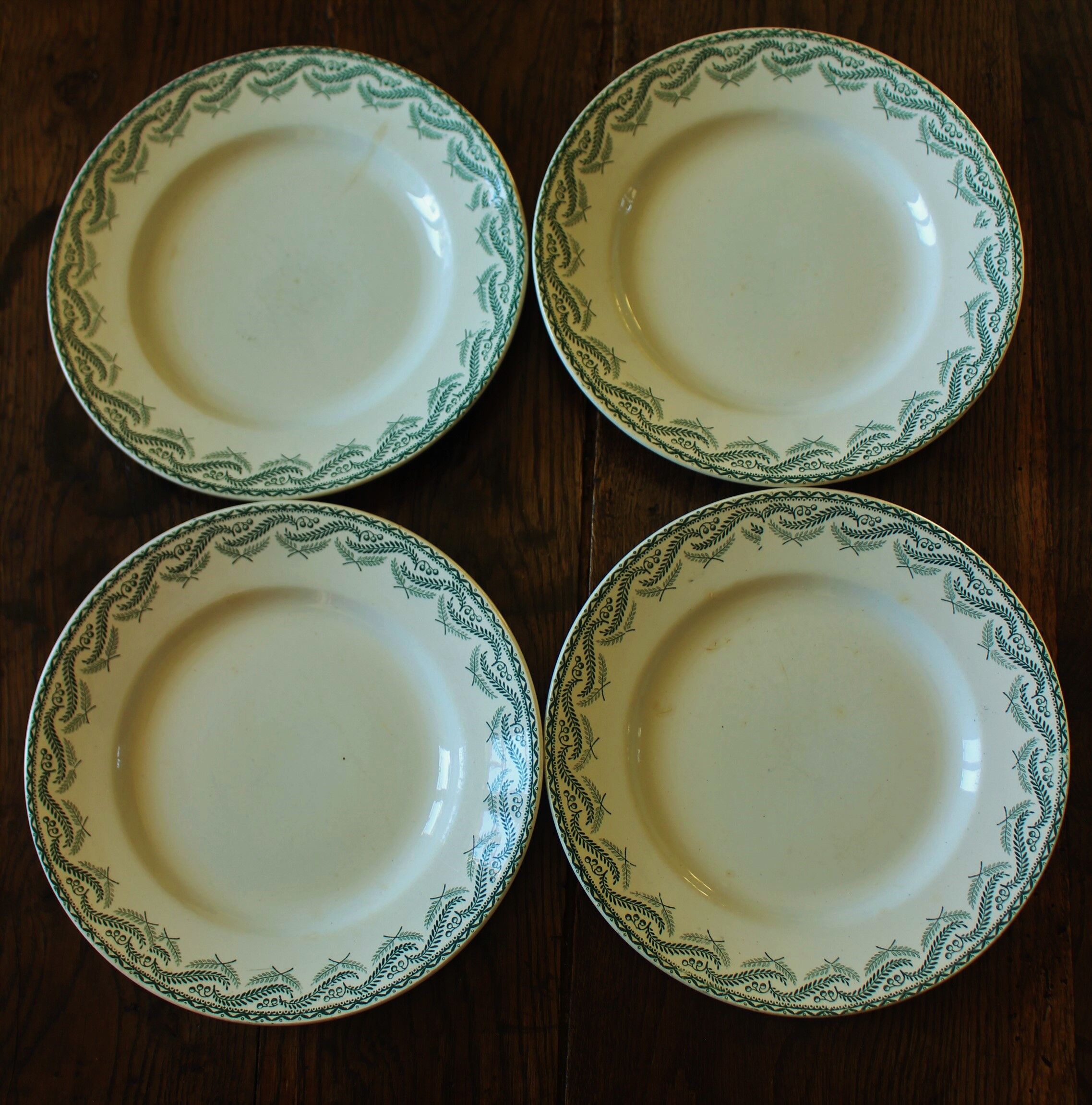 Lot 4 assiettes plates vert feuillage Réjane Saint Amand