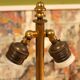 Lampes de table en tôle émaillée noire et bronze doré du 20e siècle avec abat-jour en soie, ensemble de 2.