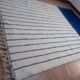 Tapis marocain en laine bleue tissée à la main