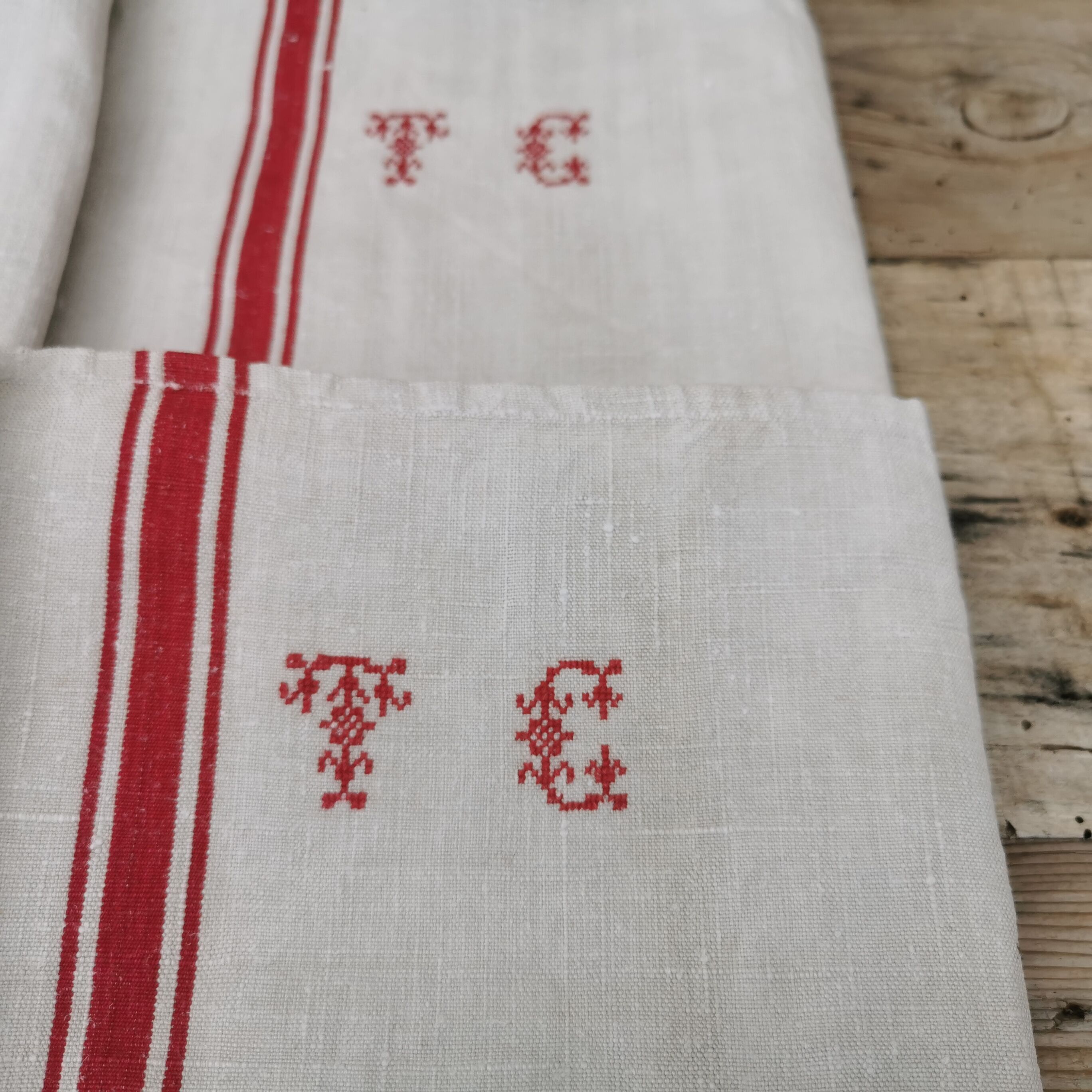 6 old monogrammed tea towels