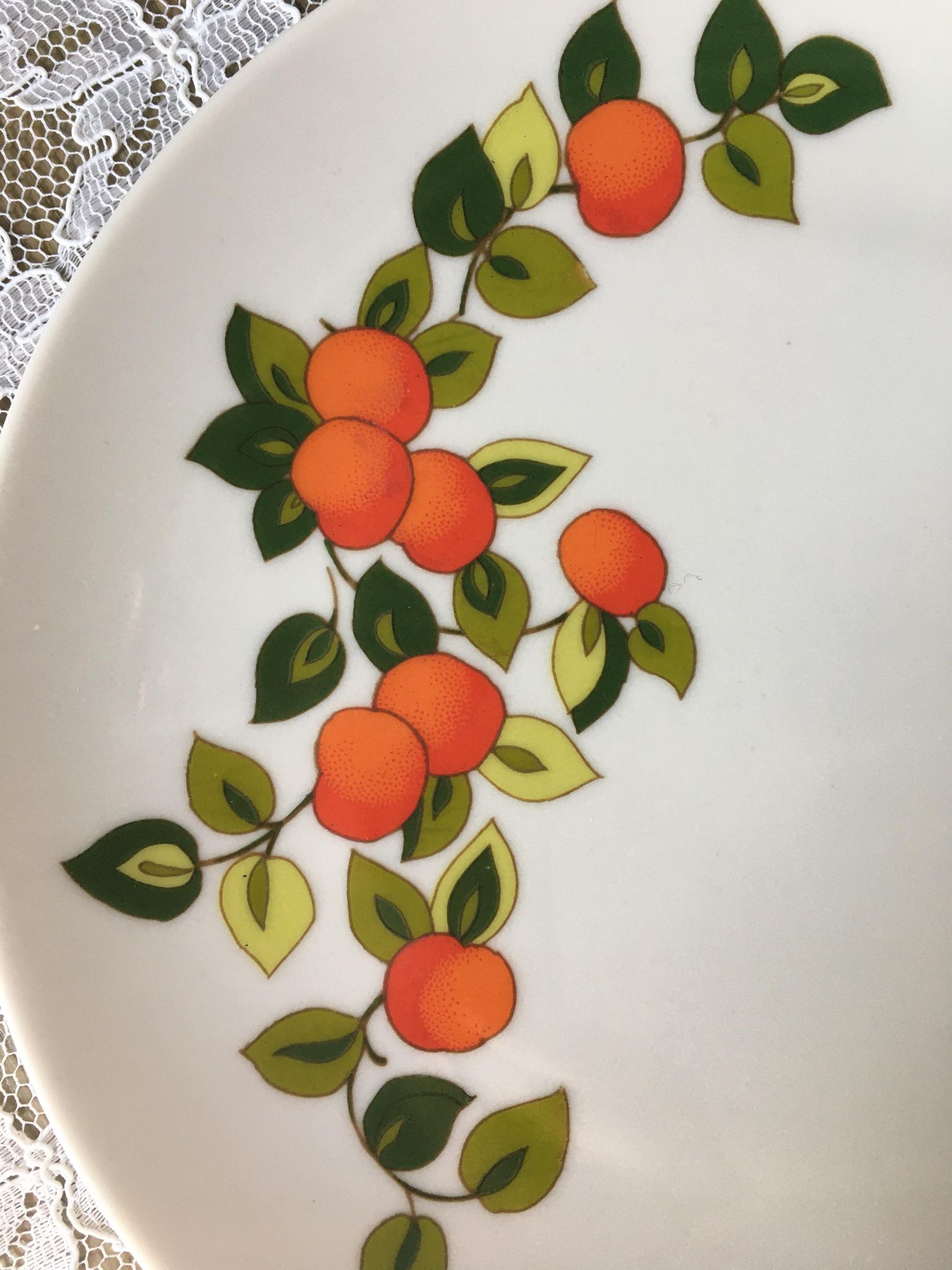 Porcelain dessert plates