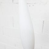 Lampadaire à 3 branches de 1960 laiton doré, fonte et opalines