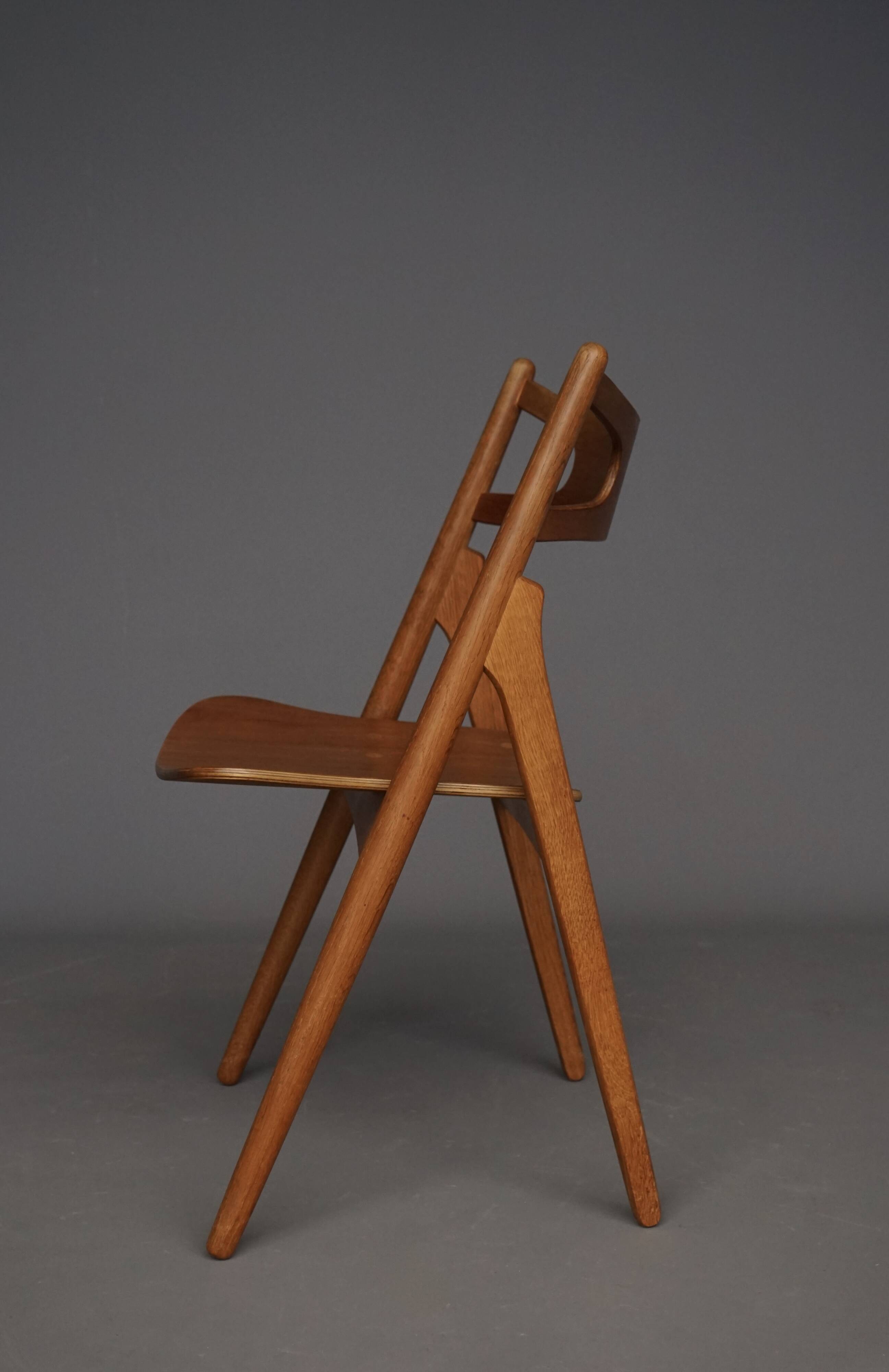 Chaises CH29 Sawbuck par Hans Wegner pour Carl Hansen & Son. Lot de 4
