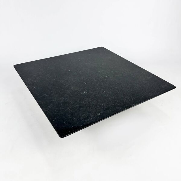 Table Basse Carrée Vintage en Granit, Italie, 1970s