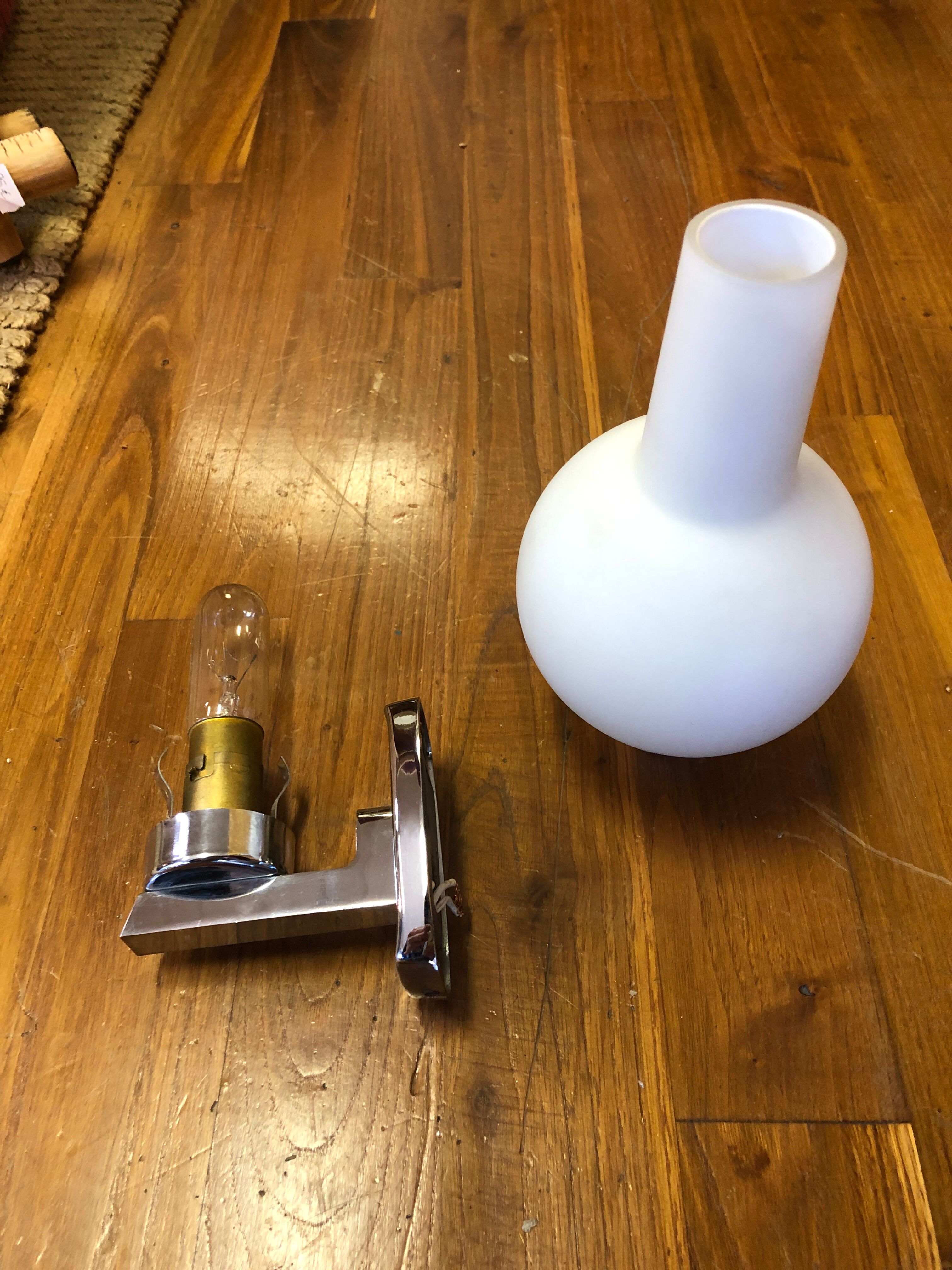 Pair of vintage wall lights