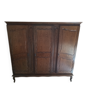 Grande armoire ancienne - 182