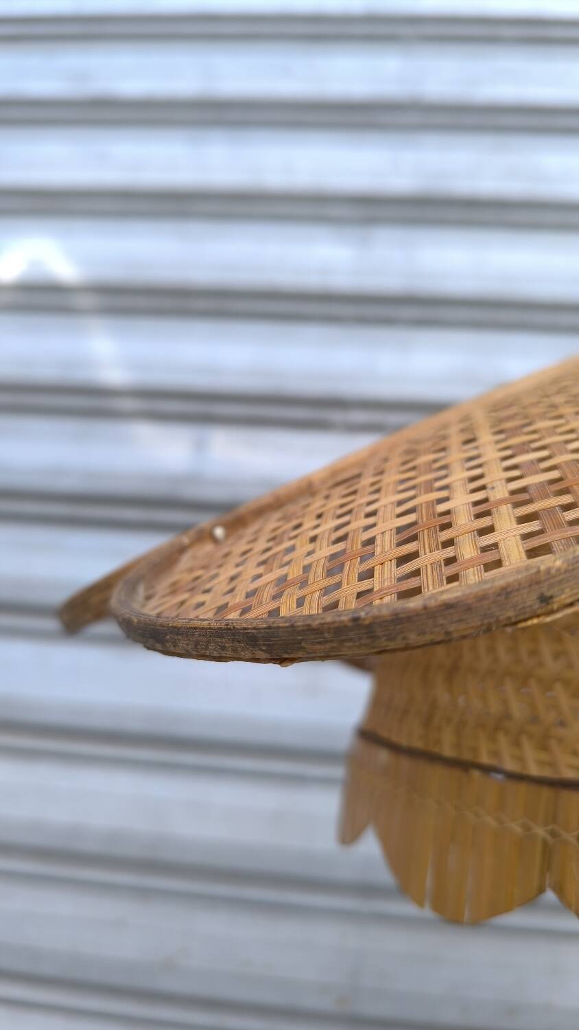 Vintage wicker flower pendant light