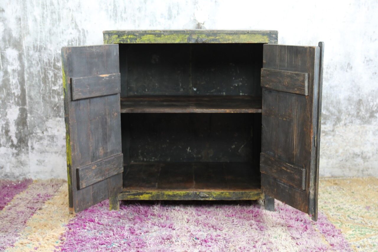 Indian sideboard 2 door