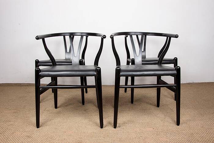 4 Danish chairs, black lacquered wood and leather, Wishbone model, Hans Wegner