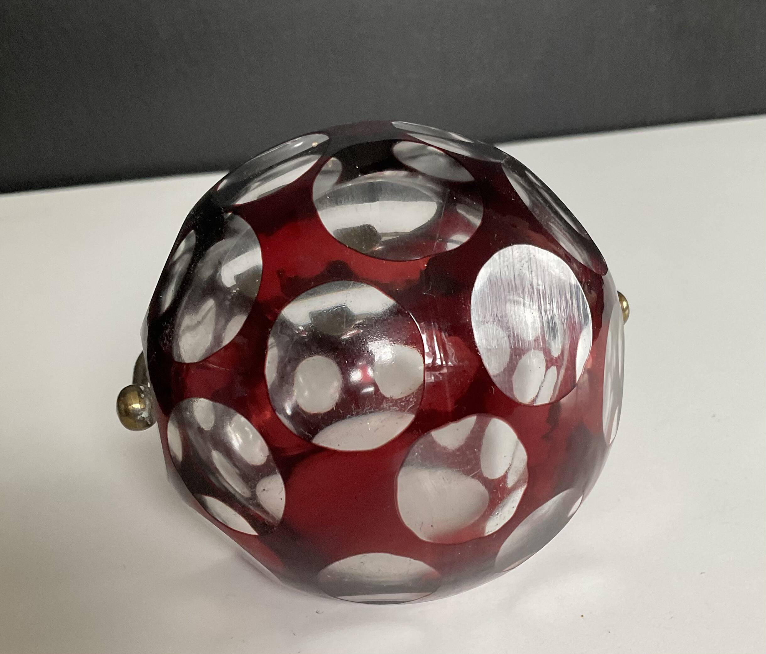 Crystal ashtray by Marina Voigt from the 1970s.