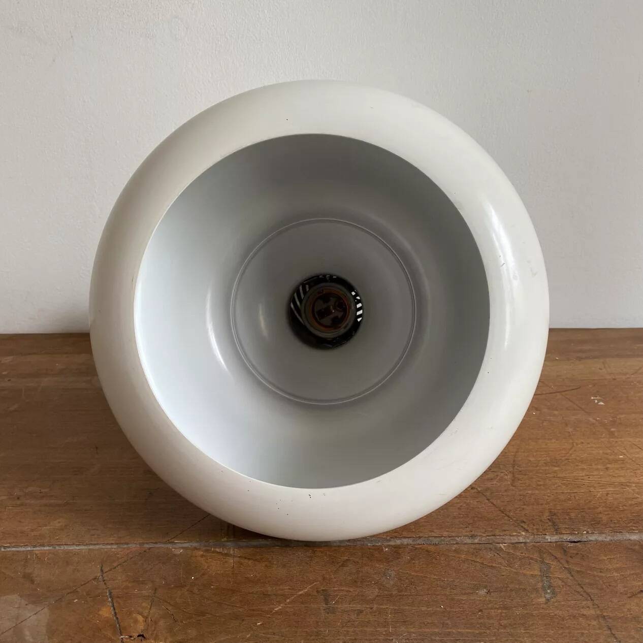 Lita pendant lights model 6062. White. 1970