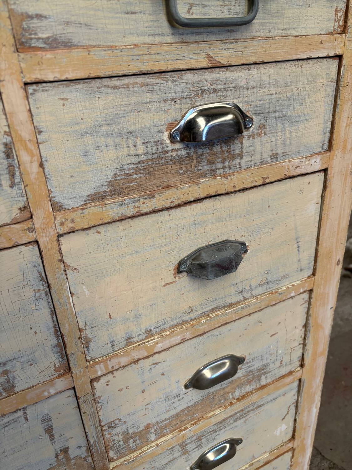 Trade furniture