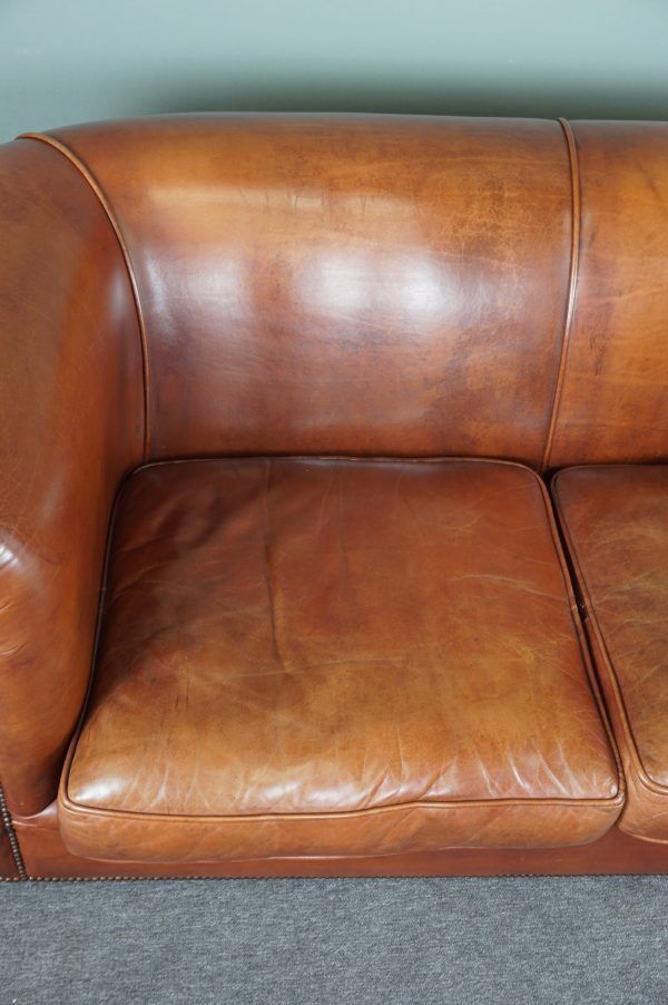 Chesterfield 2.5 seater sofa in smooth cowhide leather