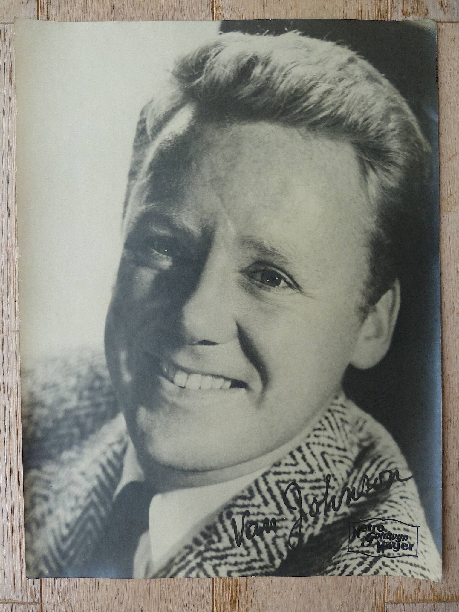 8 vintage autographed photos of American stars Metro Goldwin Mayer