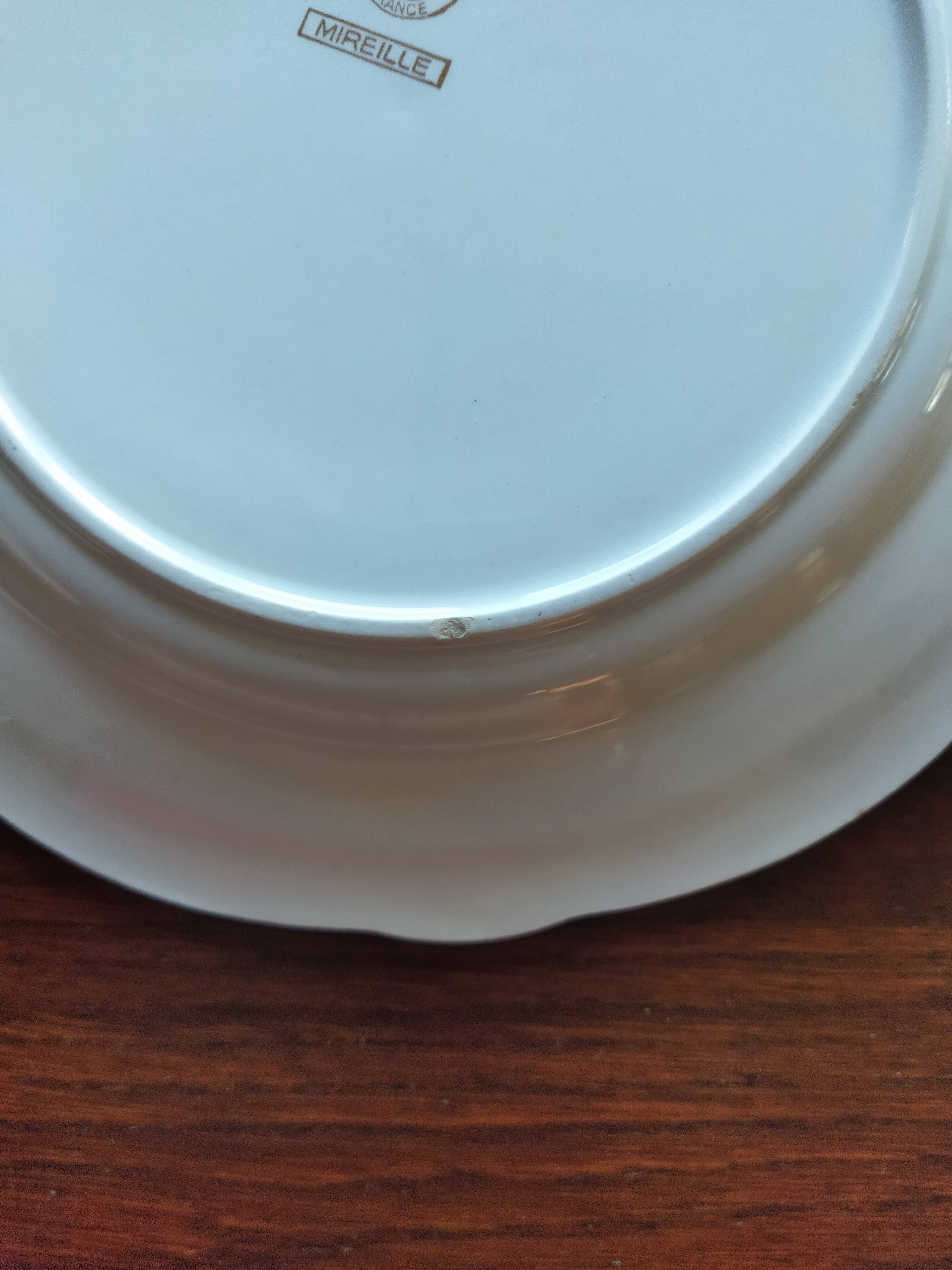 8 assiettes plates K&G Lunéville