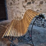 French garden bench in iron and wooden slats, mid-20th century.