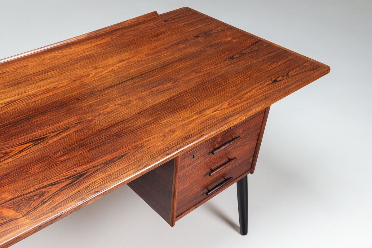 Scandinavian executive desk in rosewood with bar Denmark 1960