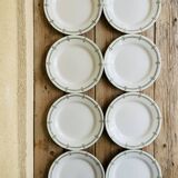 Set of 8 Creil and Montereau dinner plates
