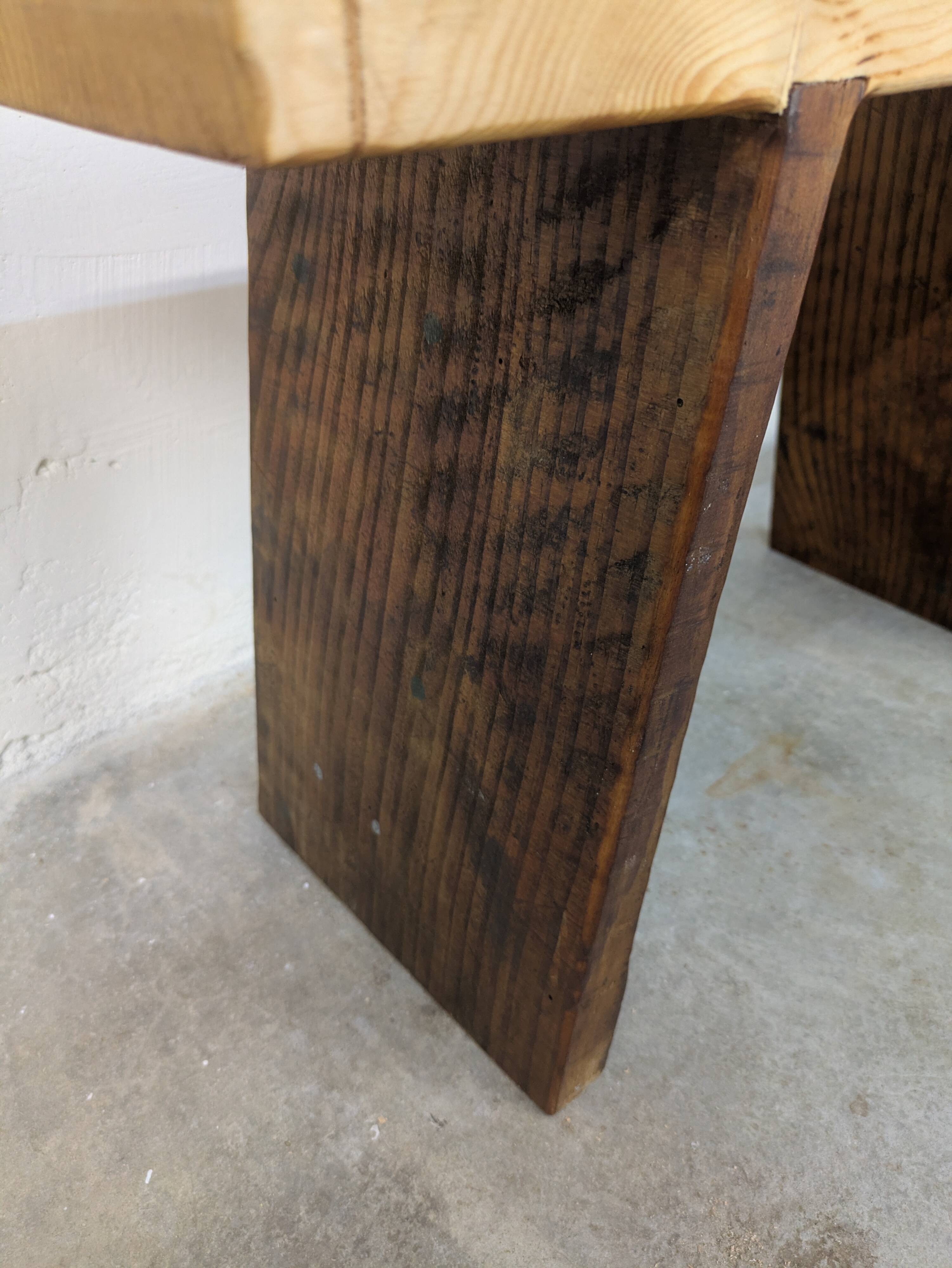 Bench / raw wood stool workshop