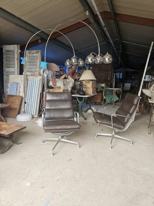 Fauteuil Ea216 Soft Pad par Charles & Ray Eames pour Herman Miller
