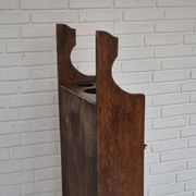 Armoire murale, bon état d'origine, bois de chêne, années 50, design scandinave