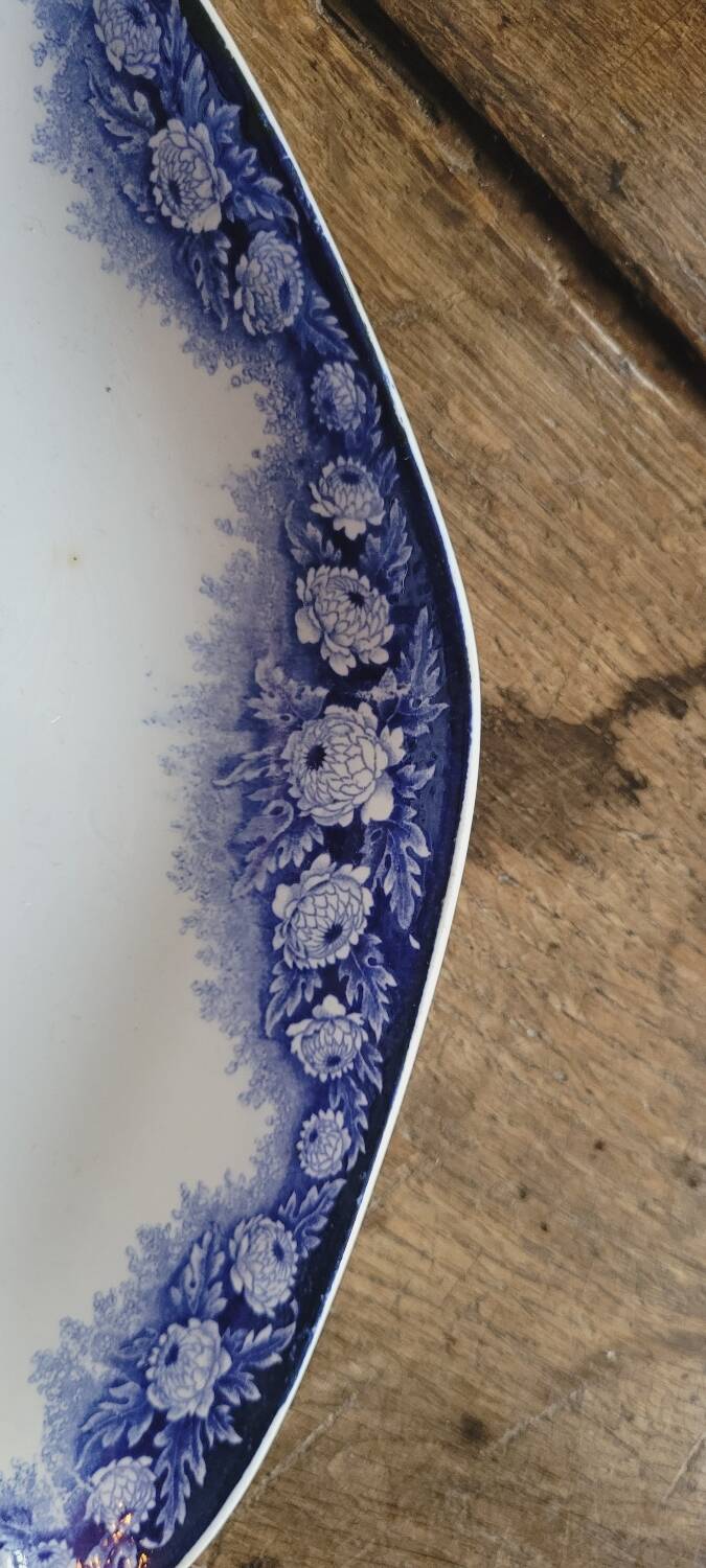 Late 19th century dish