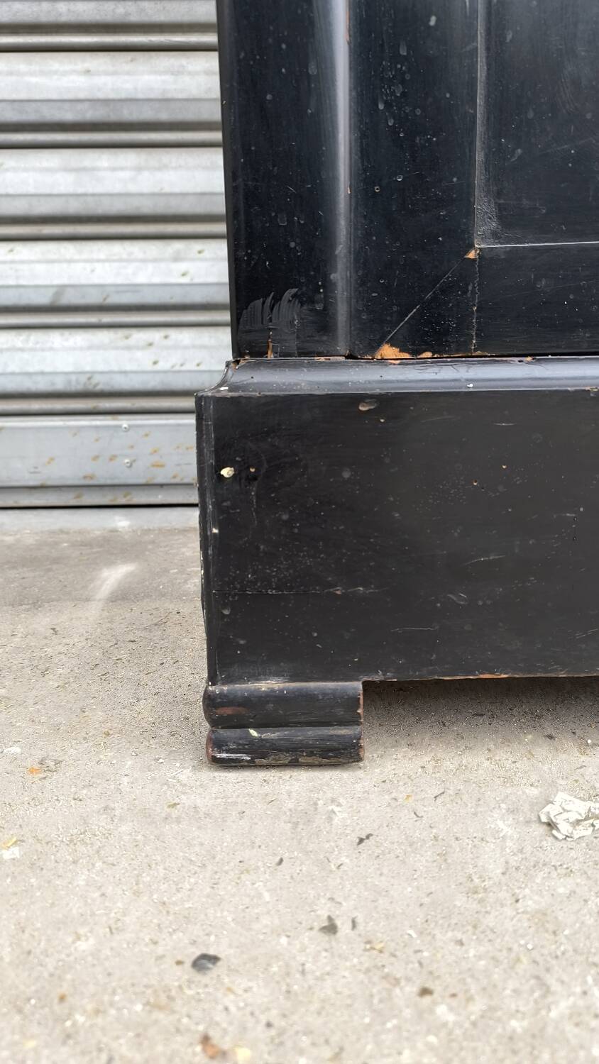 Lacquered oak bookcase 1860