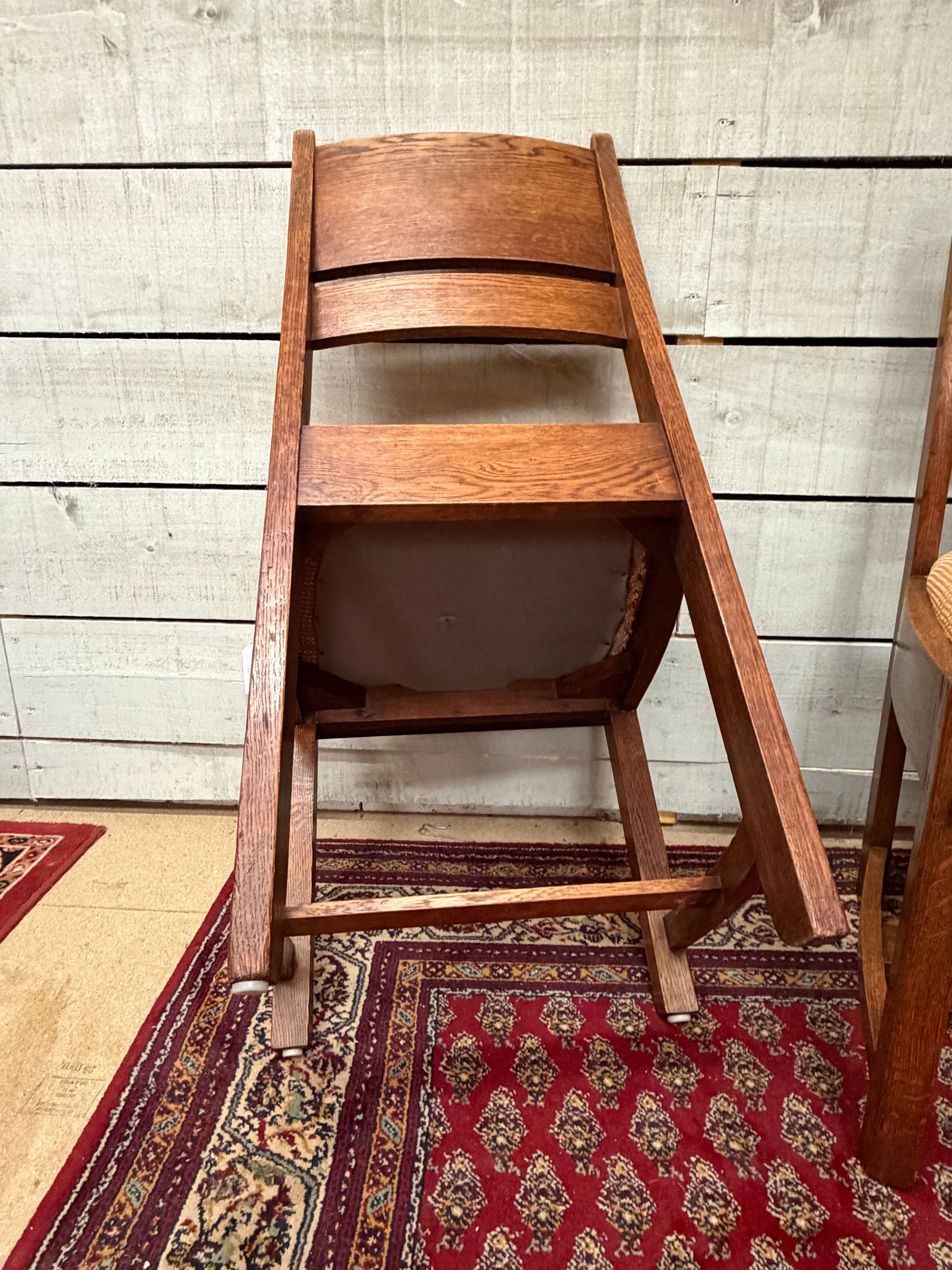 Pair of oak chairs in Art Deco design, Netherlands.