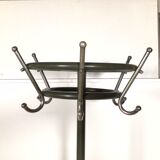 Standing coat rack