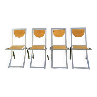 Quatre chaises "Sinus"
