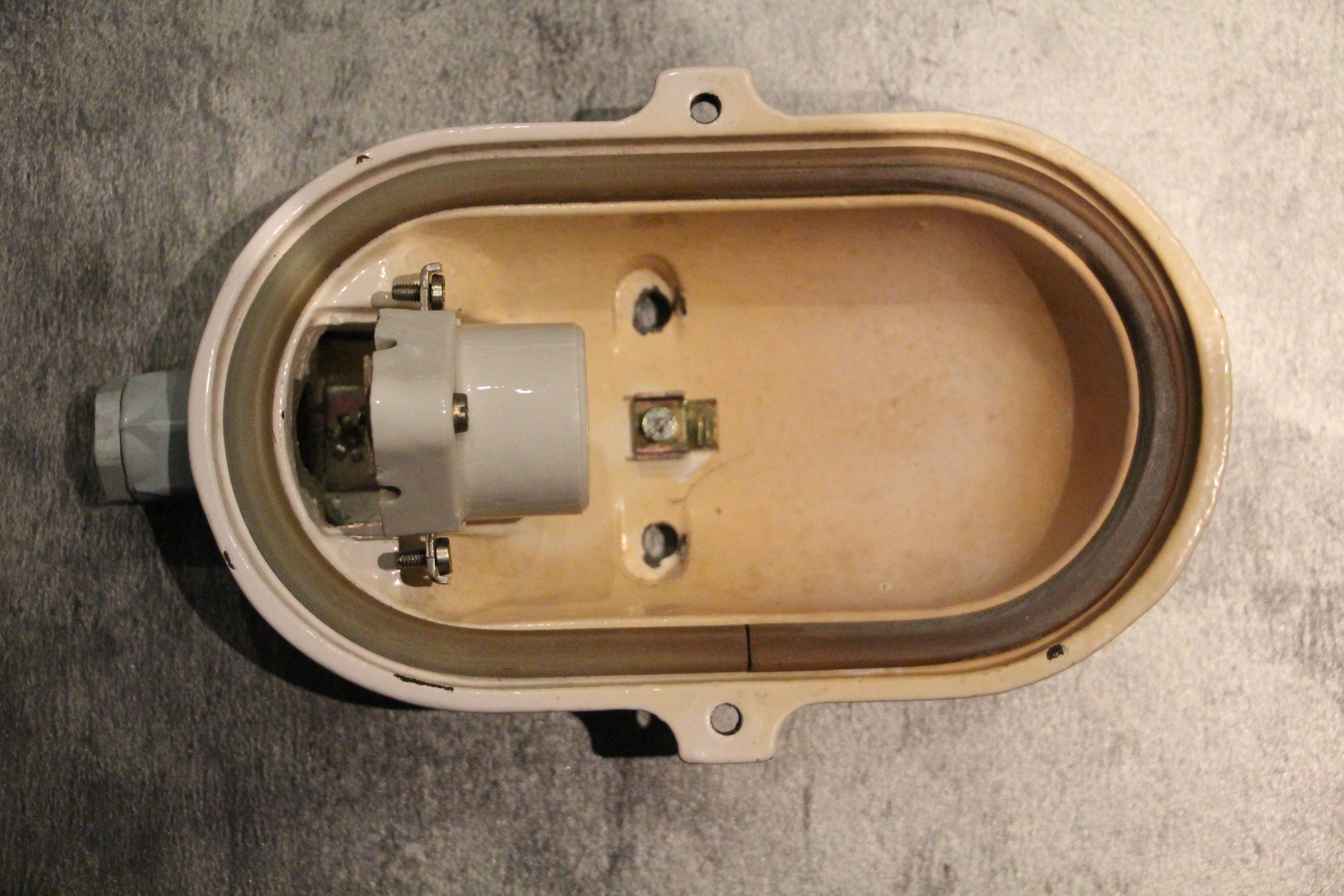 Industrial Window Mapelec Amiens Oval