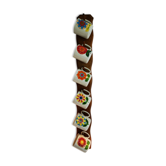 Series of six mugs