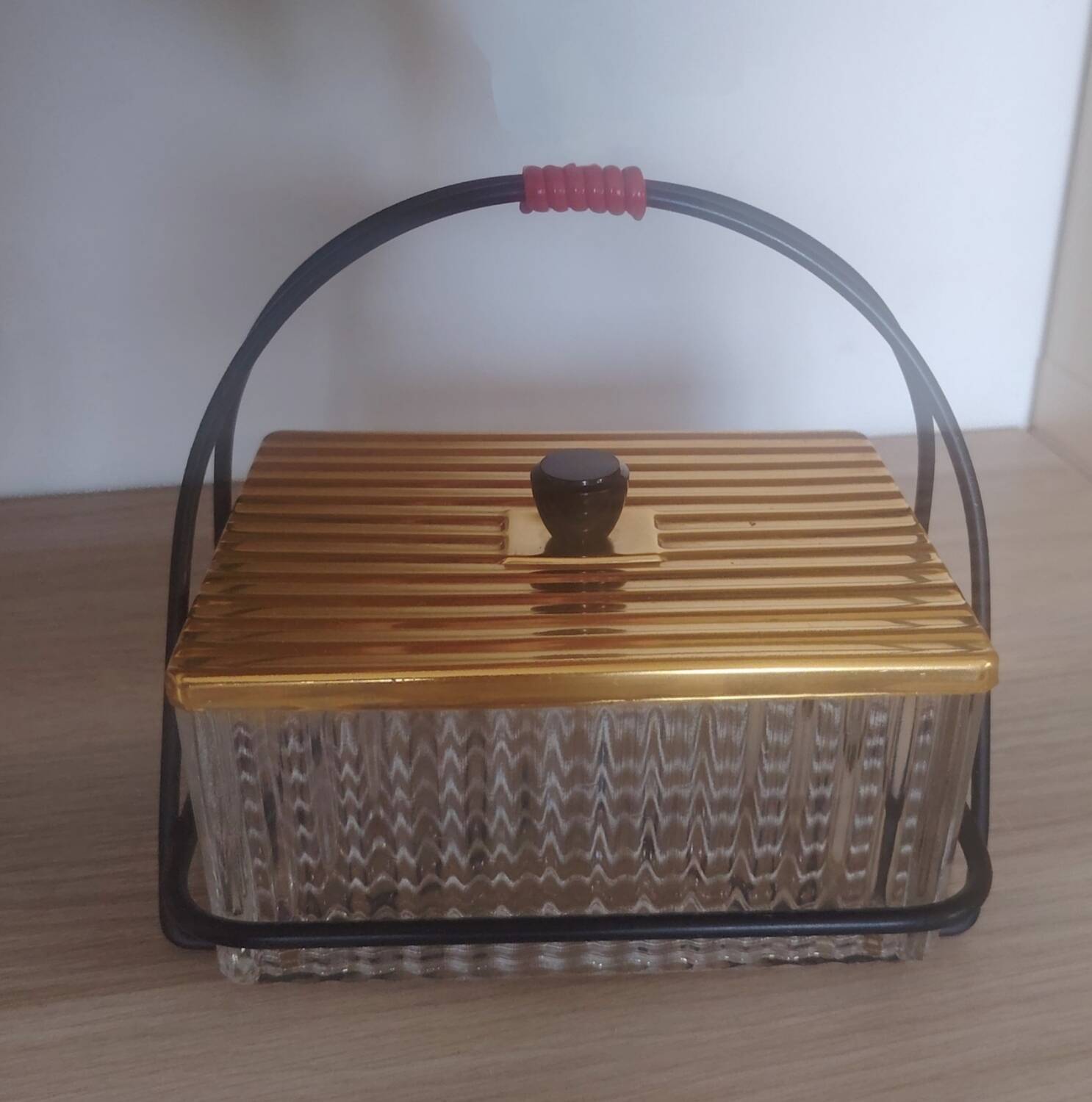 Biscuit tin or sugar tin